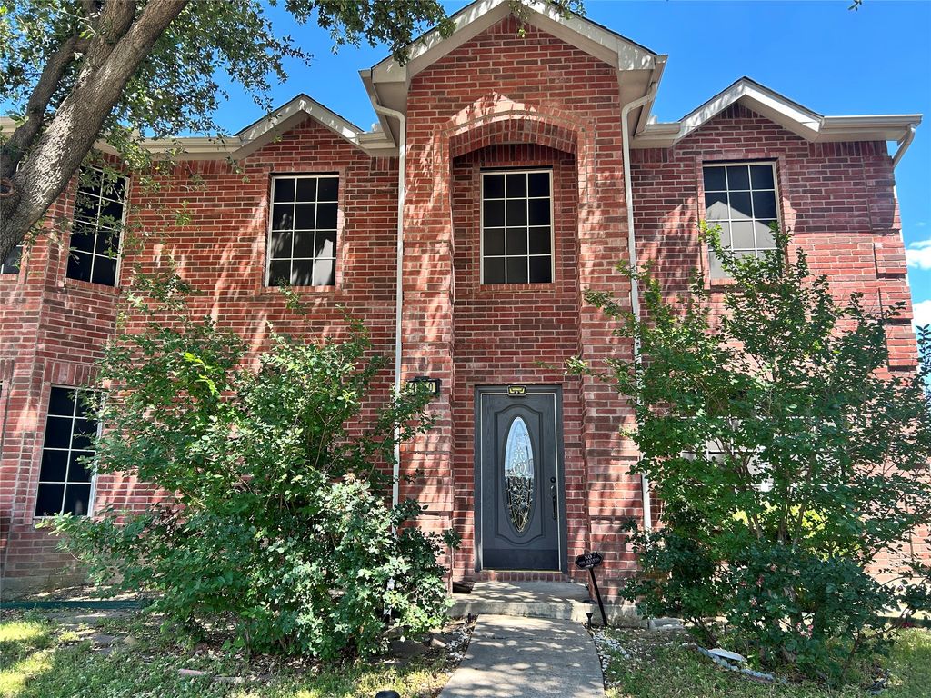 4360 Mesa Drive, Carrollton, TX 75010