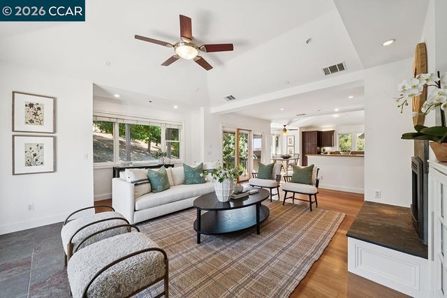 21 Nemea Ln, Lafayette, CA 94549