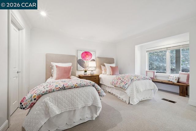 21 Nemea Ln, Lafayette, CA 94549