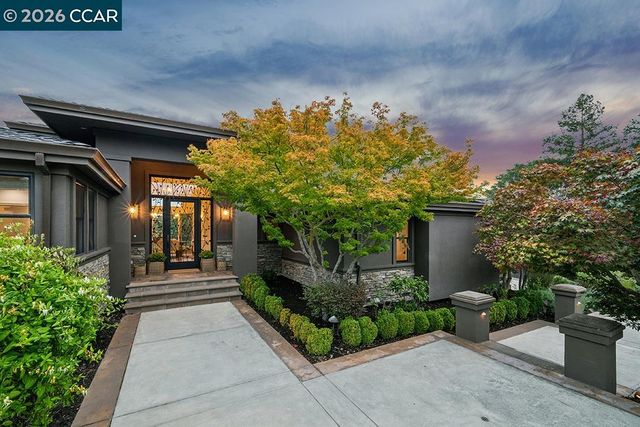 21 Nemea Ln, Lafayette, CA 94549