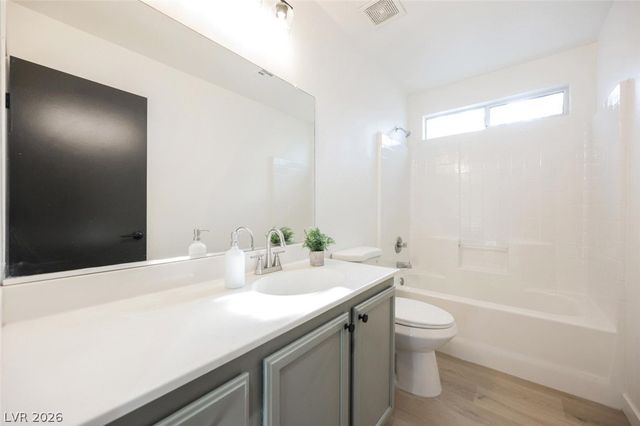 4209 West Delhi Avenue, North Las Vegas, NV 89032