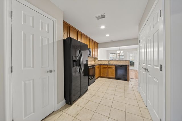 126 Noel Cove Circle, Hermitage, TN 37076