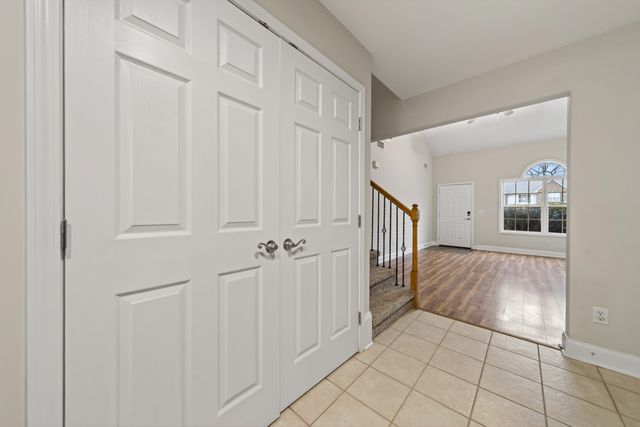 126 Noel Cove Circle, Hermitage, TN 37076