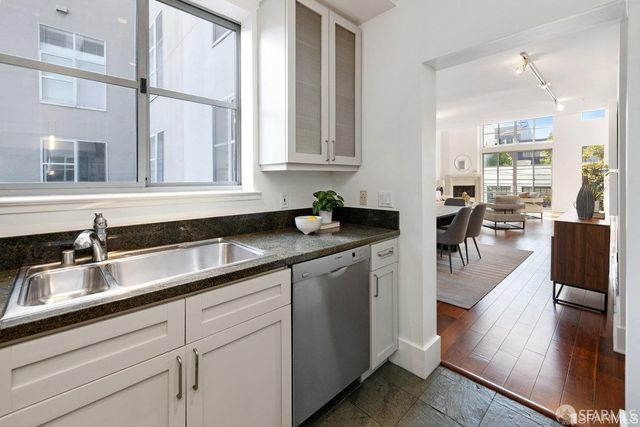 15 Lucerne Street B, San Francisco, CA 94103