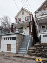 380 Stewart St, Turtle Creek, PA 15145