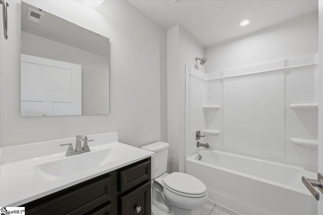 2250 Hemming Way, Boiling Springs, SC 29316