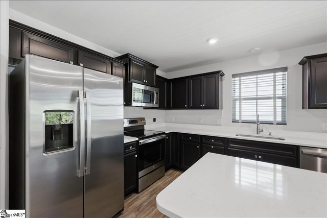 2250 Hemming Way, Boiling Springs, SC 29316