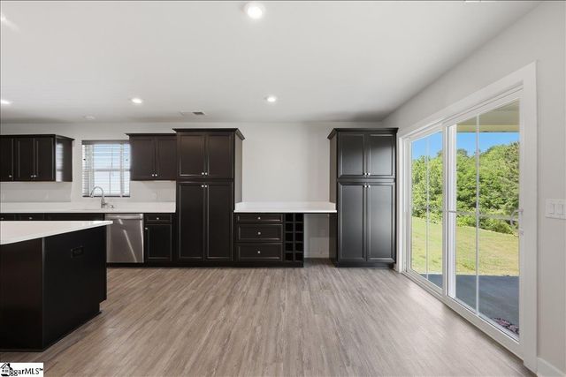 2250 Hemming Way, Boiling Springs, SC 29316