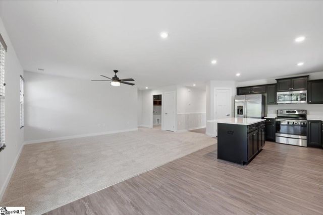 2250 Hemming Way, Boiling Springs, SC 29316