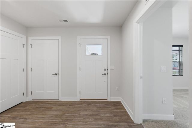 2250 Hemming Way, Boiling Springs, SC 29316