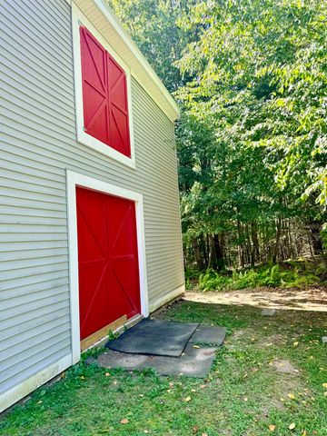 28 Miller Road, New Durham, NH 03855