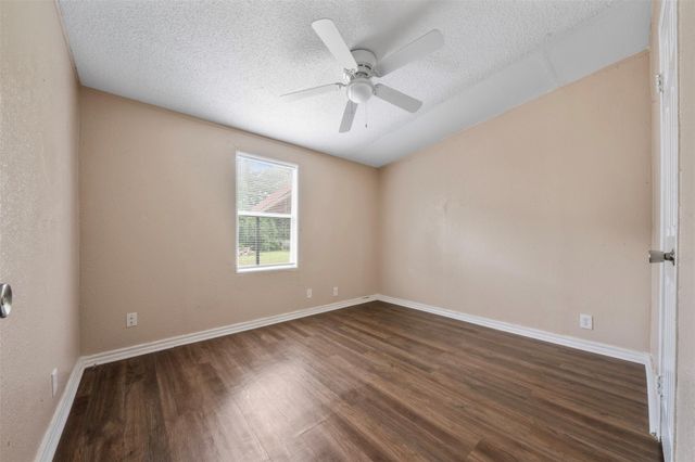 15807 Cypress Garden Drive, Tomball, TX 77377