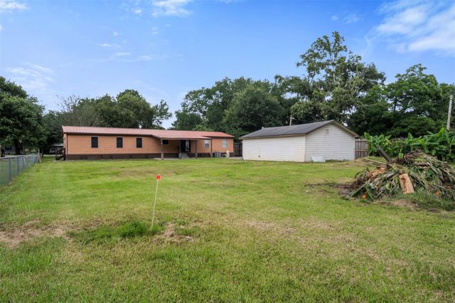 15807 Cypress Garden Drive, Tomball, TX 77377