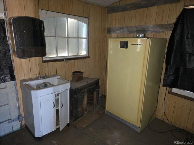 906 Victor Ave, Goldfield, CO 80860