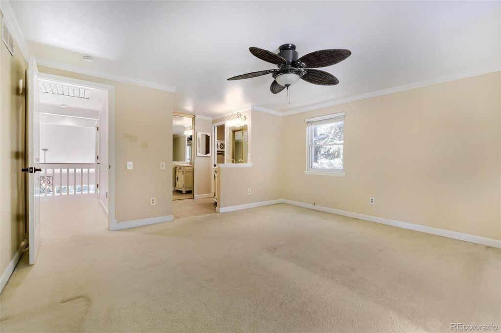 Image 16 of property listing at 7855 S Wabash Court, Centennial, CO 80112