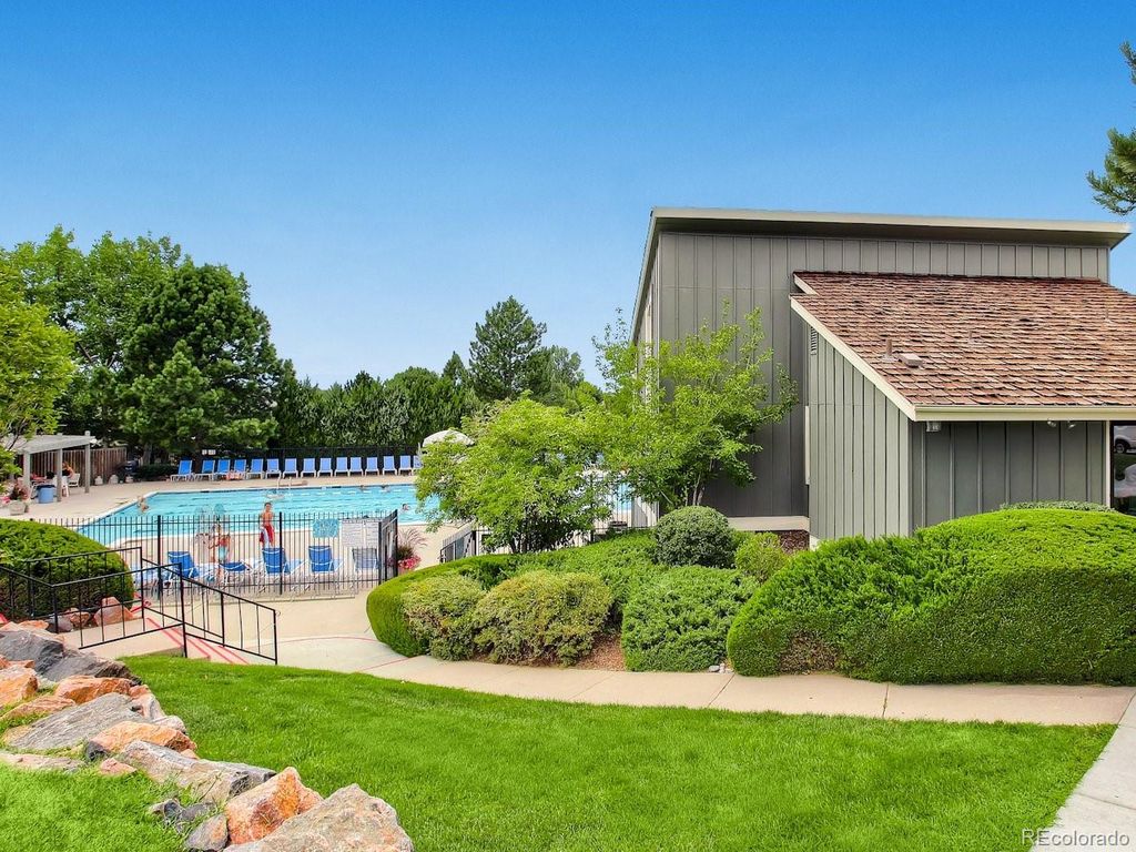 Image 27 of property listing at 7855 S Wabash Court, Centennial, CO 80112