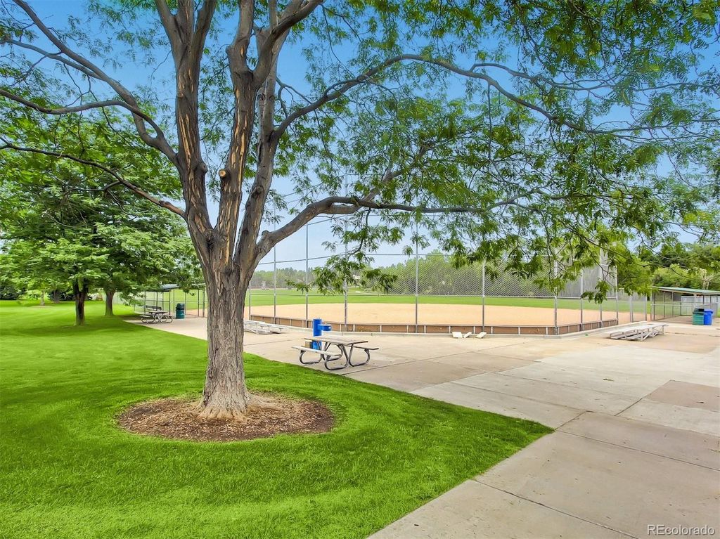 Image 34 of property listing at 7855 S Wabash Court, Centennial, CO 80112