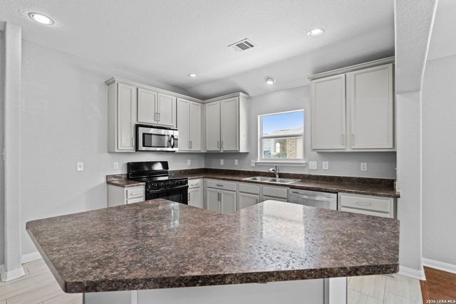 9718 SUN ML, San Antonio, TX 78254