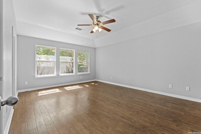 9718 SUN ML, San Antonio, TX 78254