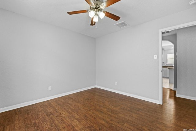 9718 SUN ML, San Antonio, TX 78254