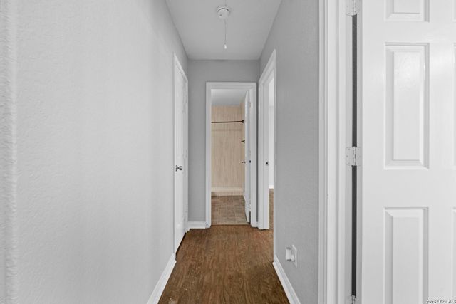9718 SUN ML, San Antonio, TX 78254