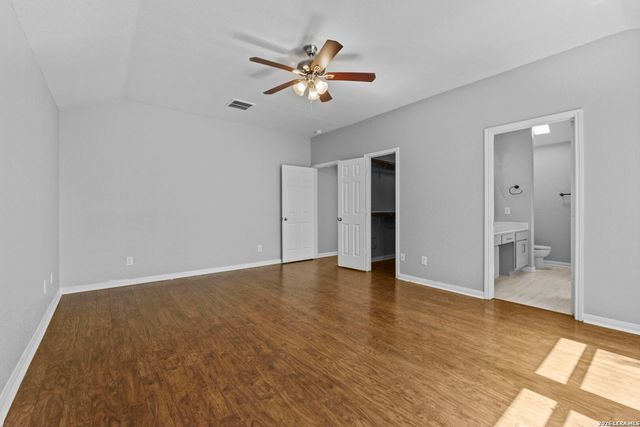 9718 SUN ML, San Antonio, TX 78254