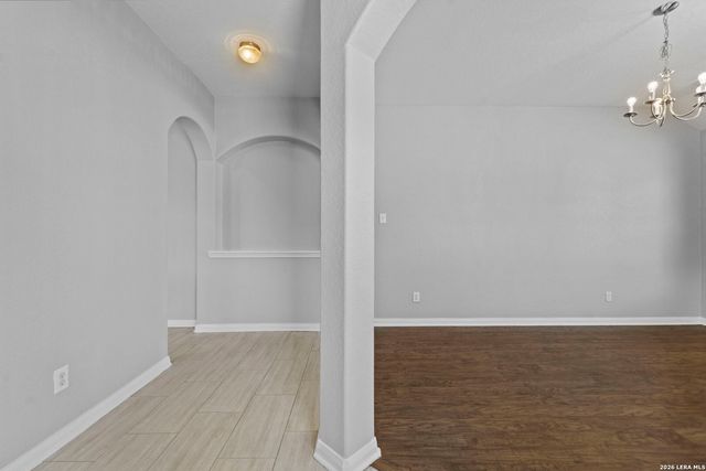 9718 SUN ML, San Antonio, TX 78254