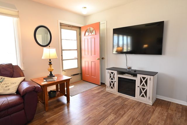 7200 NW 16th Street, Ankeny, IA 50023