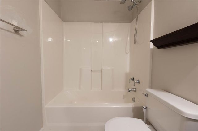 5685 Ashewoode Downs Drive, Alpharetta, GA 30005