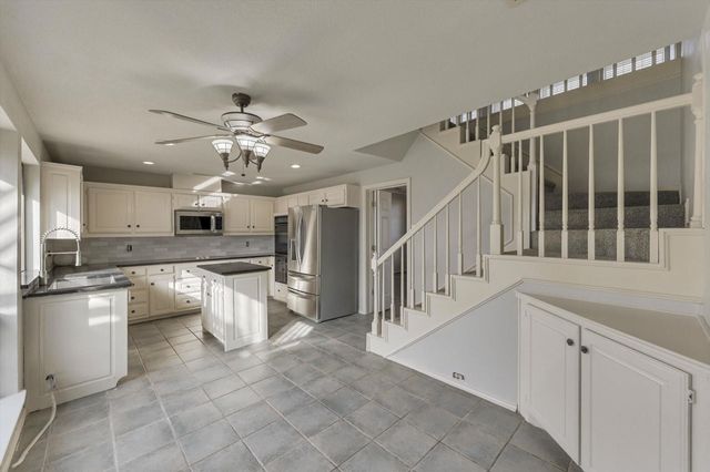 4 Whittier Court, Highland Village, TX 75077