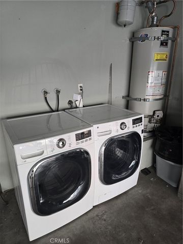 6950 Remmet Avenue 3, Canoga Park, CA 91303