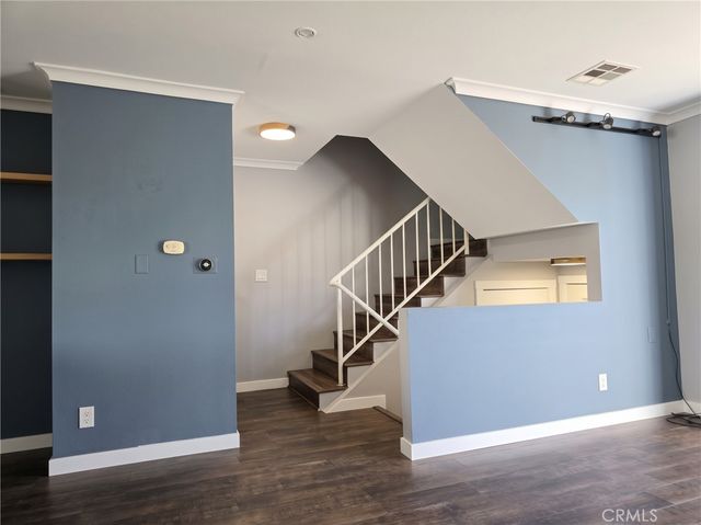 6950 Remmet Avenue 3, Canoga Park, CA 91303