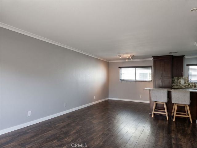 6950 Remmet Avenue 3, Canoga Park, CA 91303