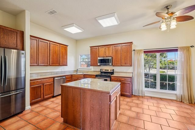 113 Pond Creek Lane, Hunt, TX 78024