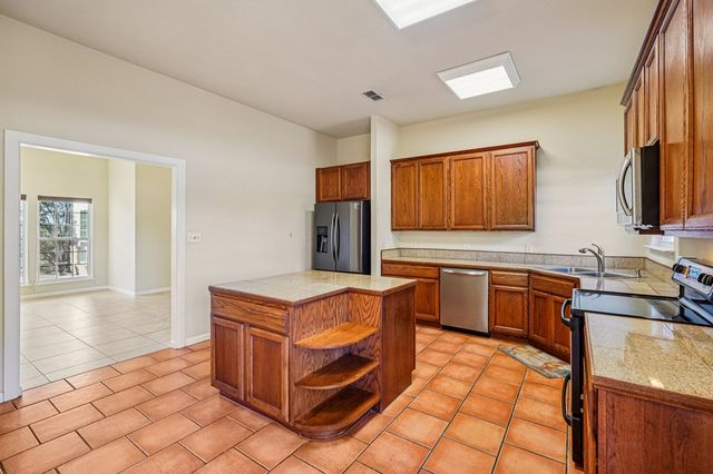 113 Pond Creek Lane, Hunt, TX 78024