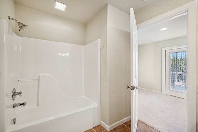 113 Pond Creek Lane, Hunt, TX 78024