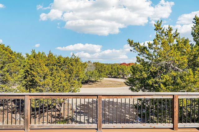 113 Pond Creek Lane, Hunt, TX 78024