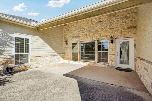 113 Pond Creek Lane, Hunt, TX 78024