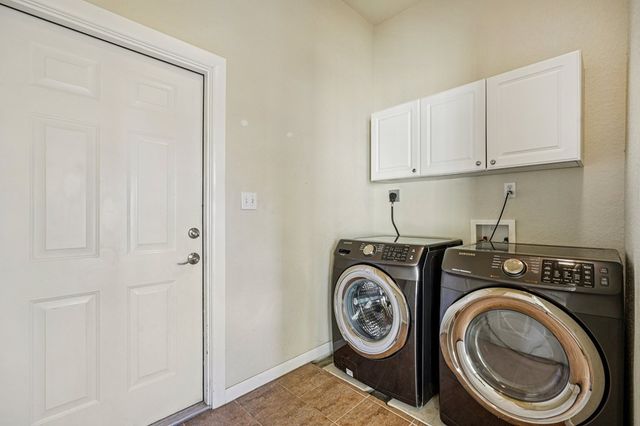 113 Pond Creek Lane, Hunt, TX 78024