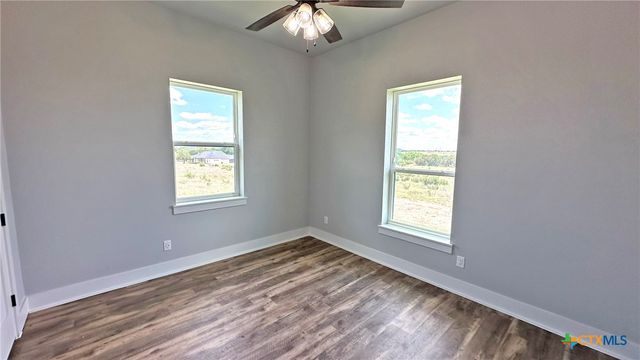 1540 Cottonwood Mesa Drive, Kempner, TX 76539
