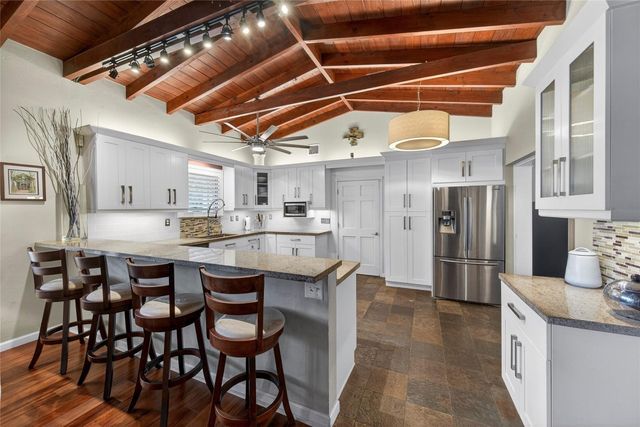 712 NW 29th Court, Wilton Manors, FL 33311