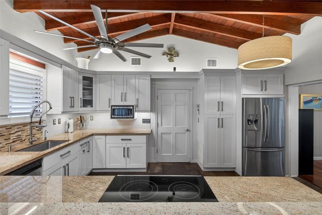 712 NW 29th Court, Wilton Manors, FL 33311