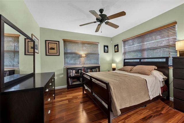 712 NW 29th Court, Wilton Manors, FL 33311