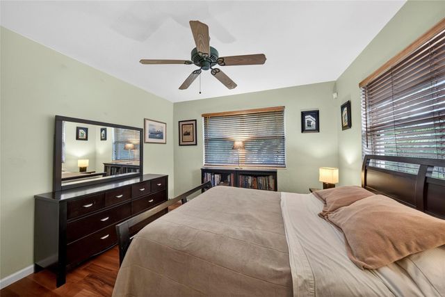 712 NW 29th Court, Wilton Manors, FL 33311