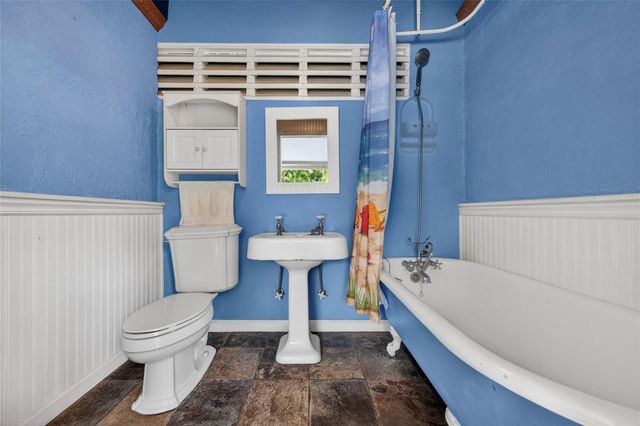 712 NW 29th Court, Wilton Manors, FL 33311