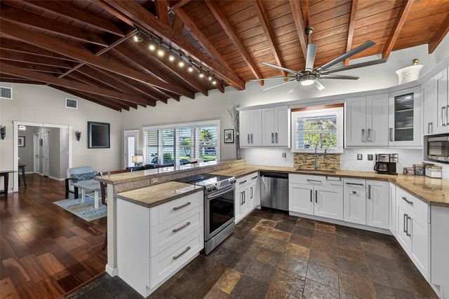 712 NW 29th Court, Wilton Manors, FL 33311