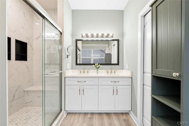 241 Bloomfield, Van Buren, NY 13027