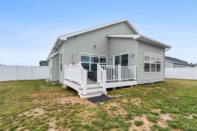 241 Bloomfield, Van Buren, NY 13027