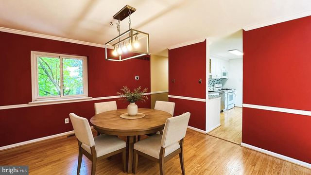 13 PAINTERS LN, Chesterbrook, PA 19087