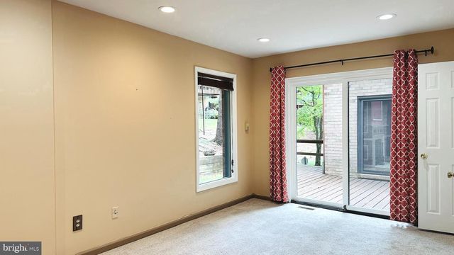 13 PAINTERS LN, Chesterbrook, PA 19087